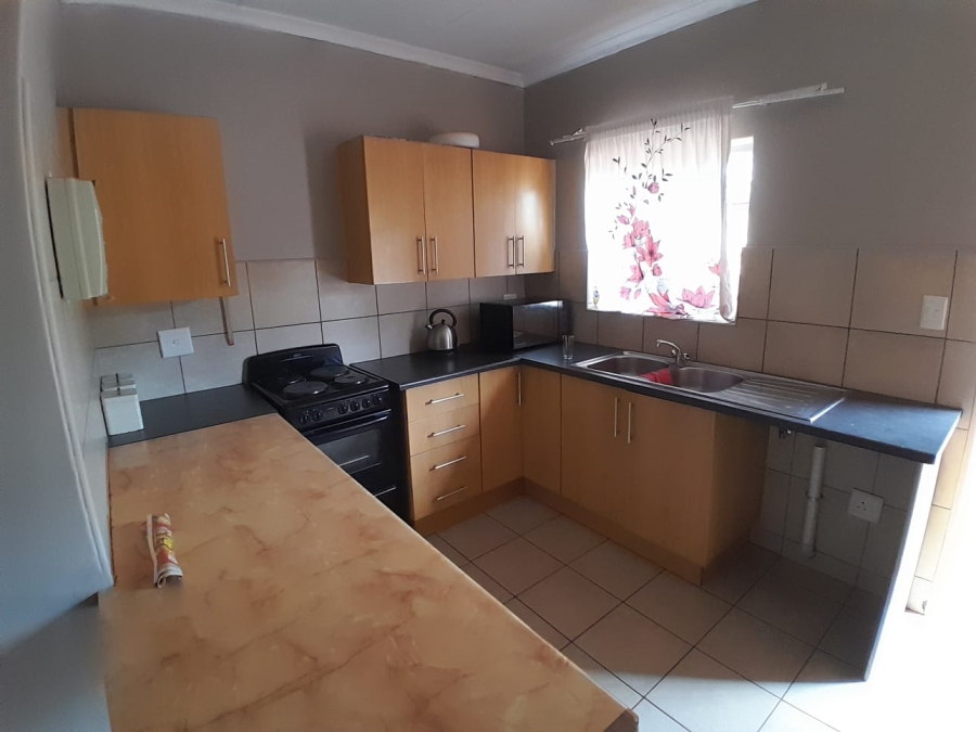 To Let 2 Bedroom Property for Rent in Kathu Northern Cape
